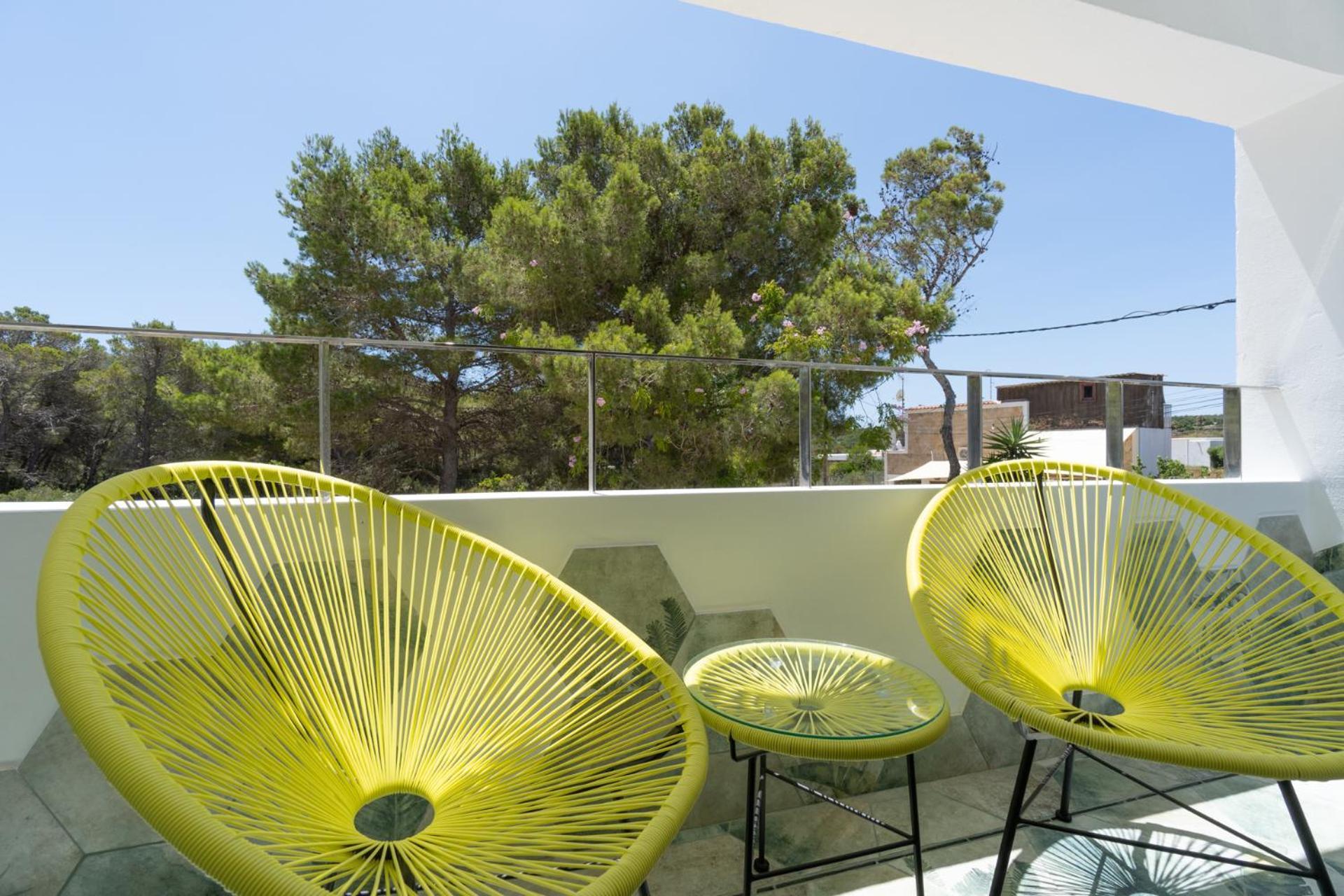 Hostal Restaurante Pou des Lleó Sant Carles de Peralta Quarto foto